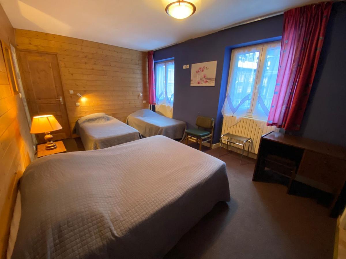 Chambres Avec Garage Motos Lanslebourg-Mont-Cenis Kültér fotó