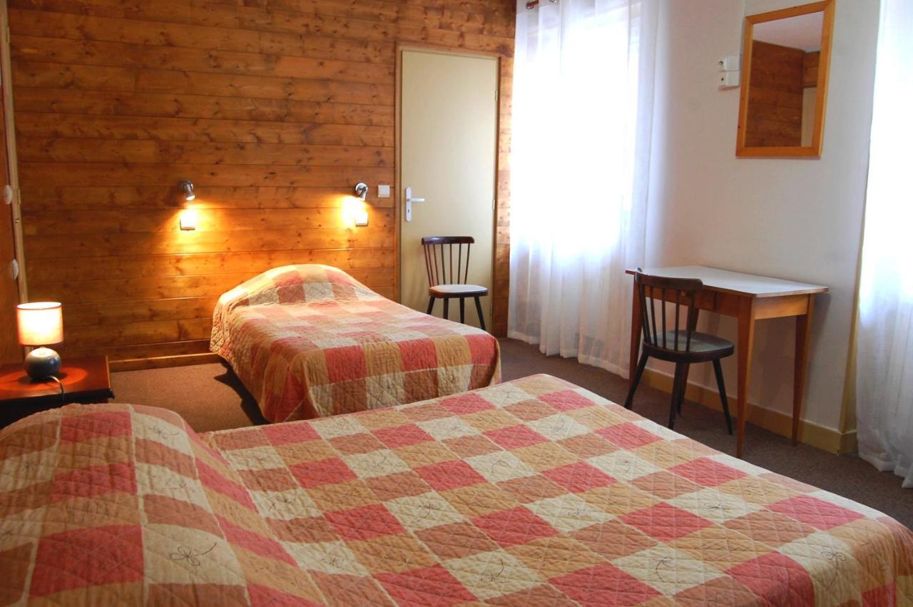 Chambres Avec Garage Motos Lanslebourg-Mont-Cenis Kültér fotó